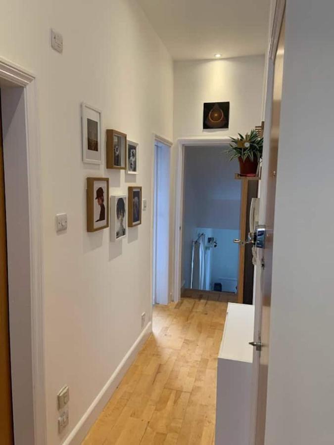 Lovely Spacious 1-Bedroom Flat In Tufnell Park Close To Central Londra Dış mekan fotoğraf