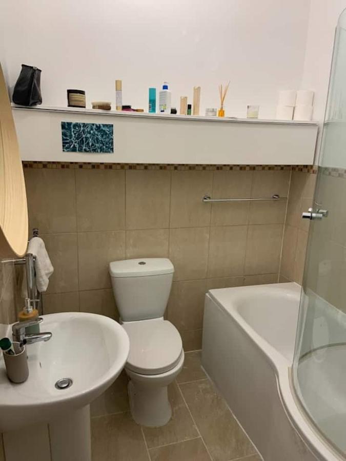 Lovely Spacious 1-Bedroom Flat In Tufnell Park Close To Central Londra Dış mekan fotoğraf